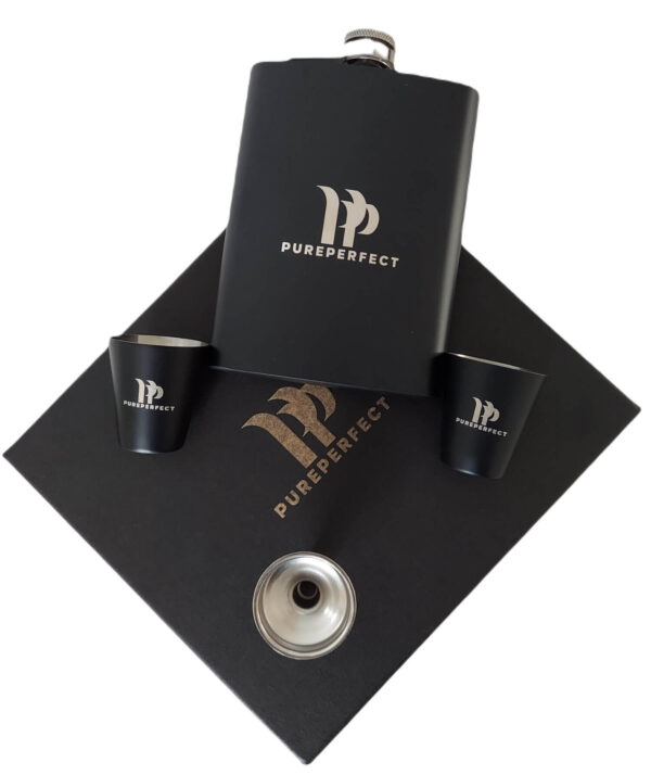 PurePerfect Hip Flask Gift Set, 8oz Leak-proof Flask with 2 Cups and Funnel, Food-grade Stainless Steel with Black Gift Box